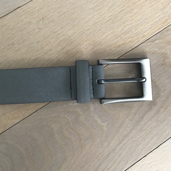 Grey DKNY Belt - Picture 2 of 4
